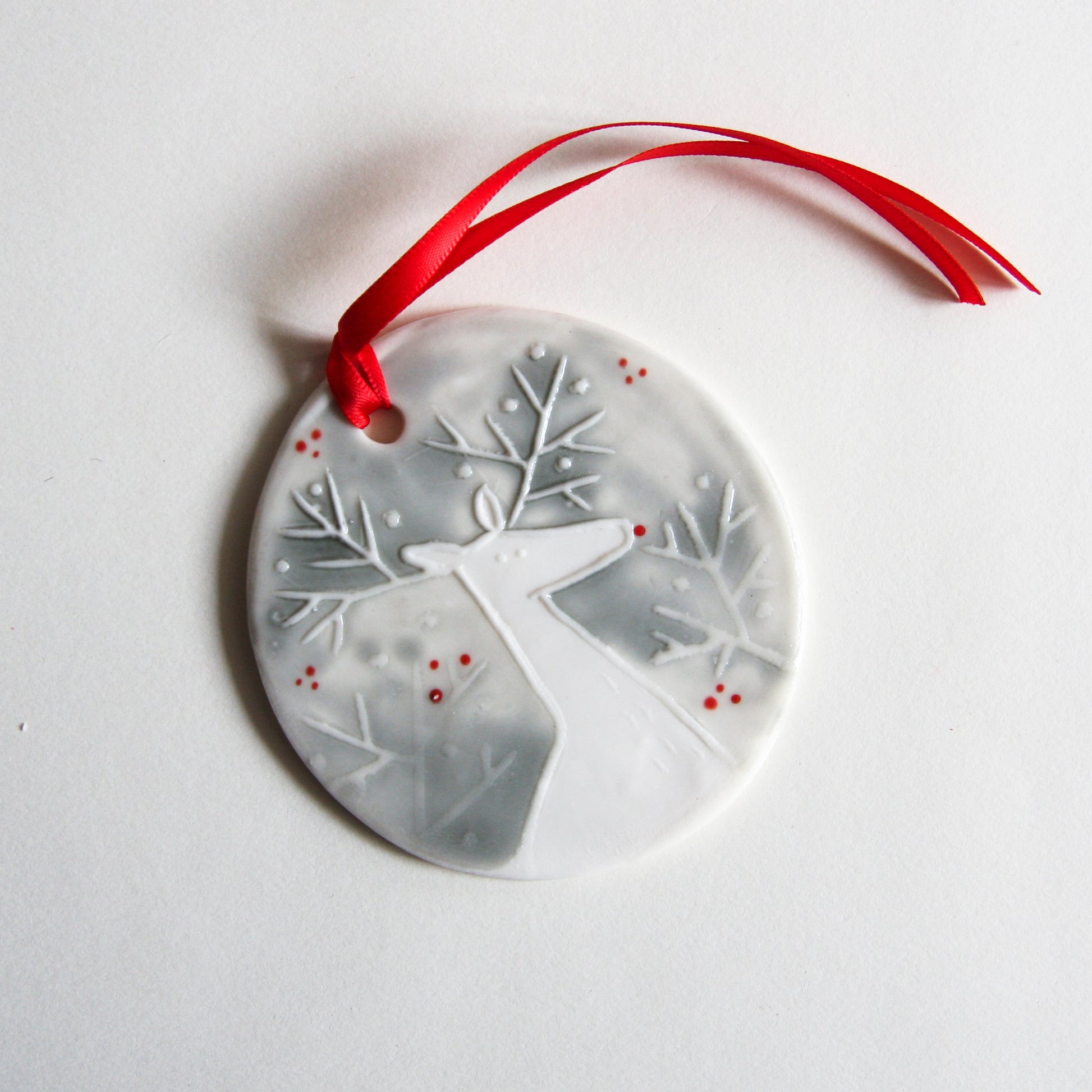 REINDEER disc ornament