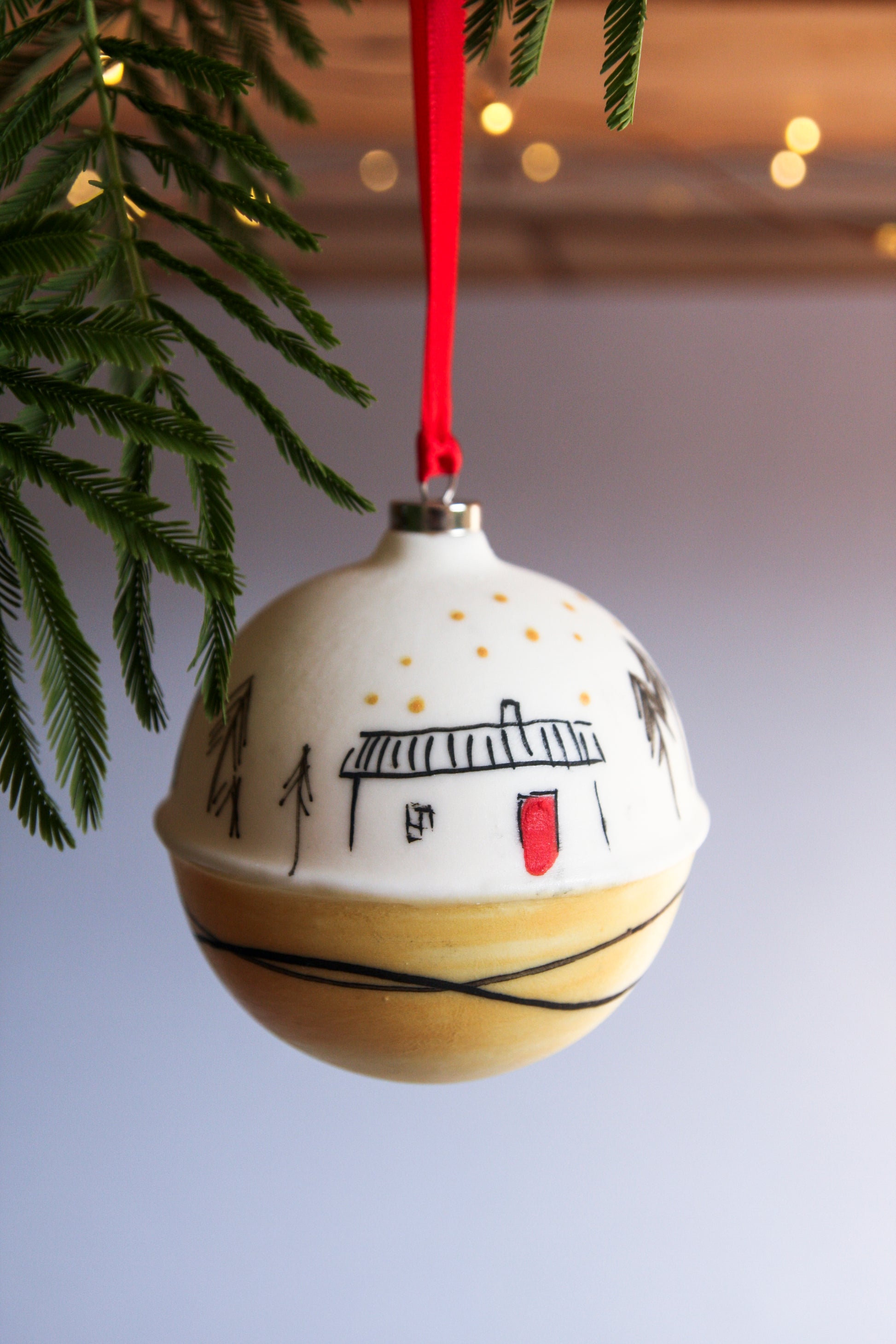 Thatched Cottage - porcelain bauble