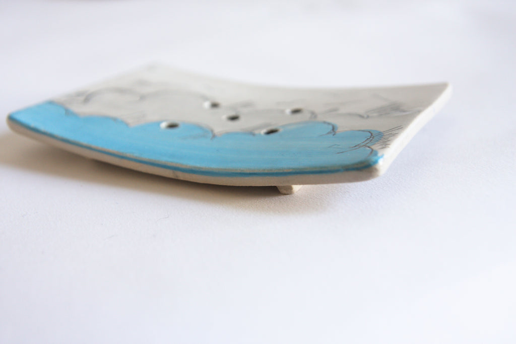 Rectangular soap dish with cloud sketch