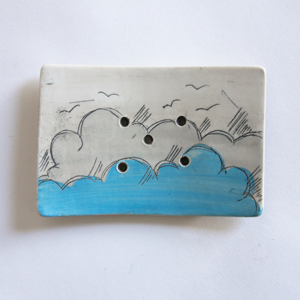 Rectangular soap dish with cloud sketch