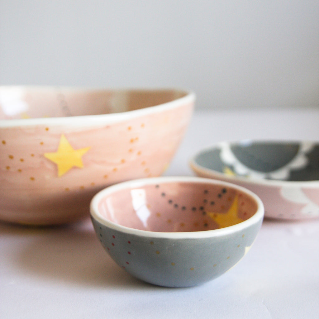 Sleepy Noodle Dog Bowls, 3 sizes available