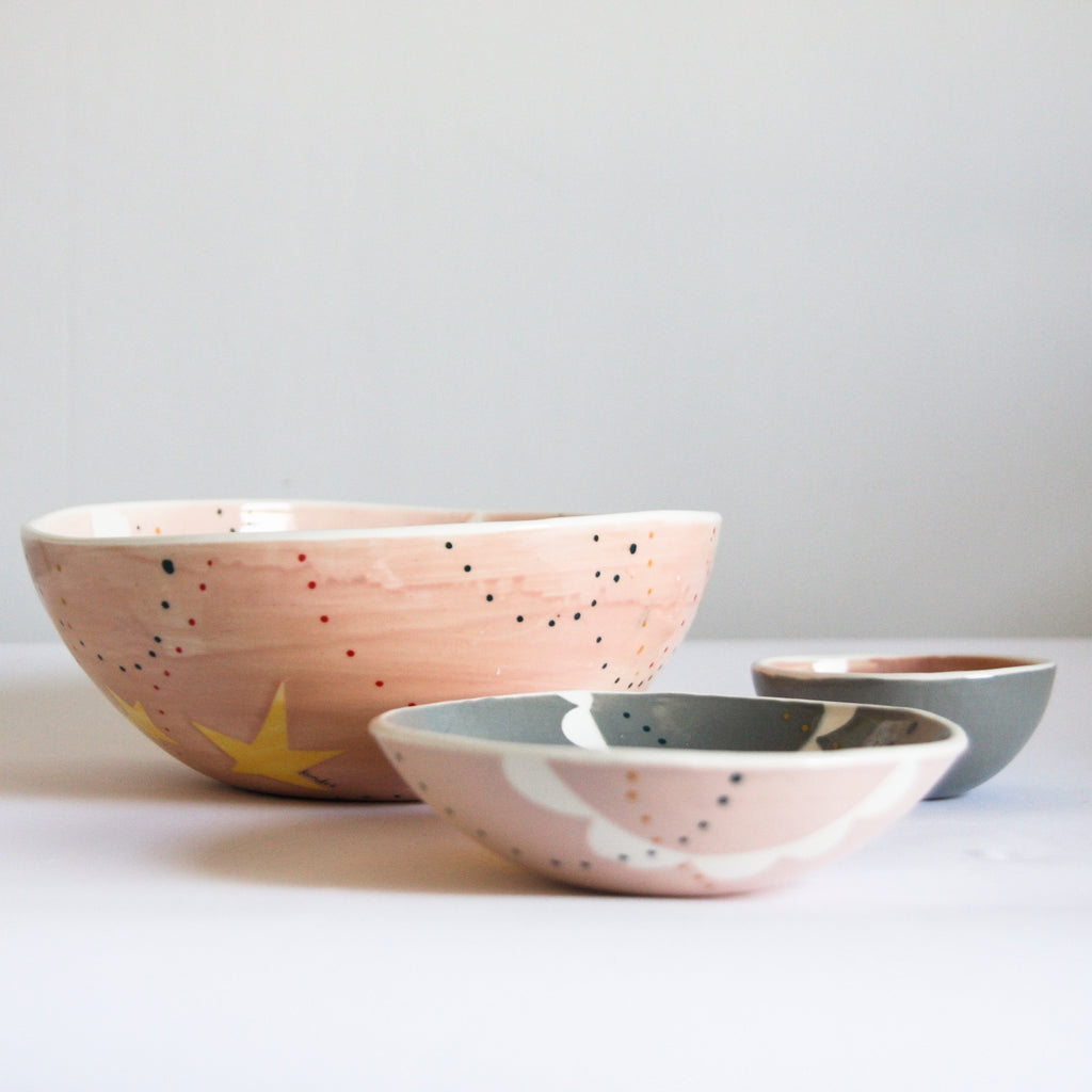 Sleepy Noodle Dog Bowls, 3 sizes available