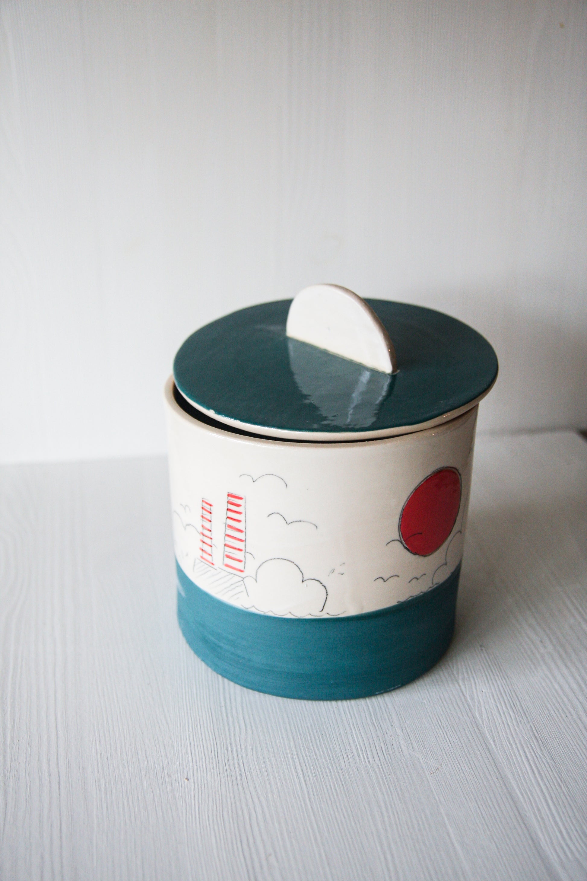 Poolbeg Planter/ Cookie Jar