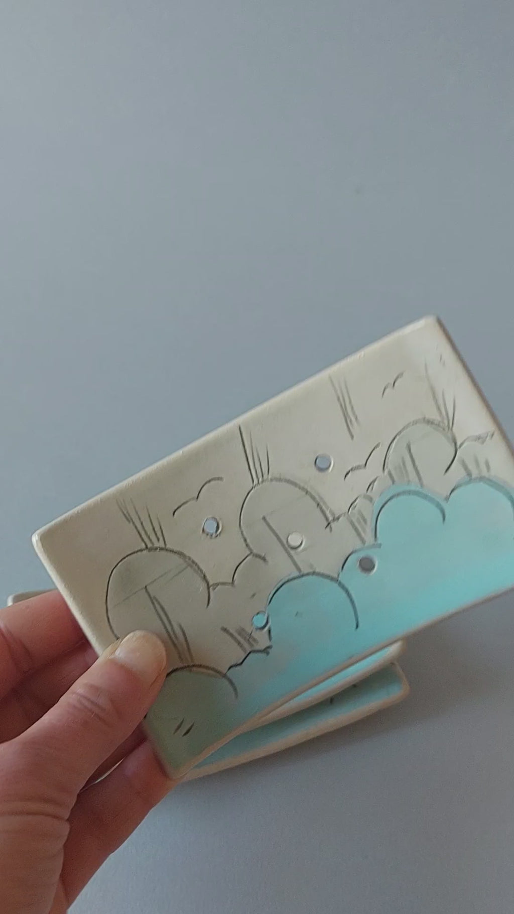 Rectangular soap dish with cloud sketch