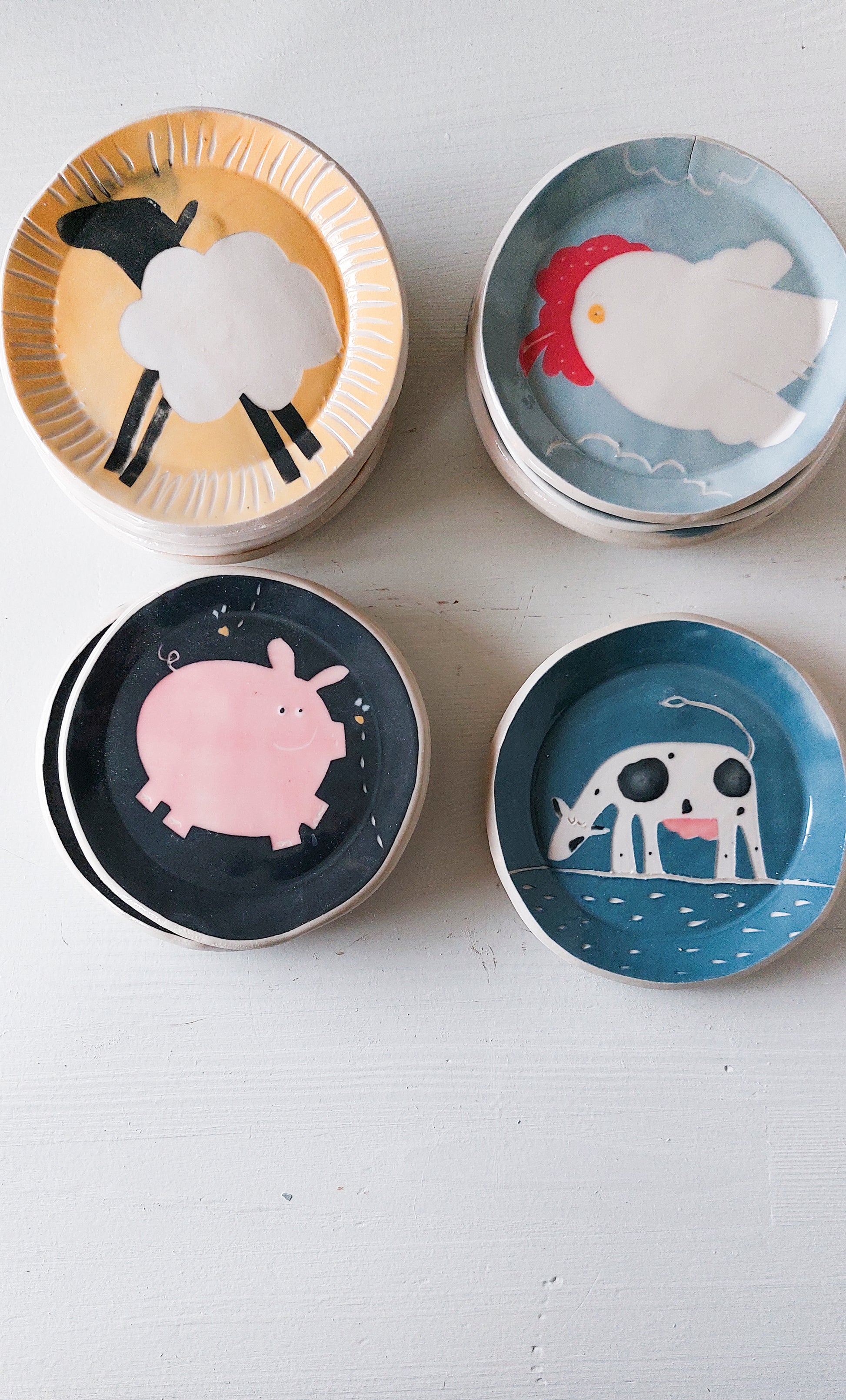 Plates (wall or food use)