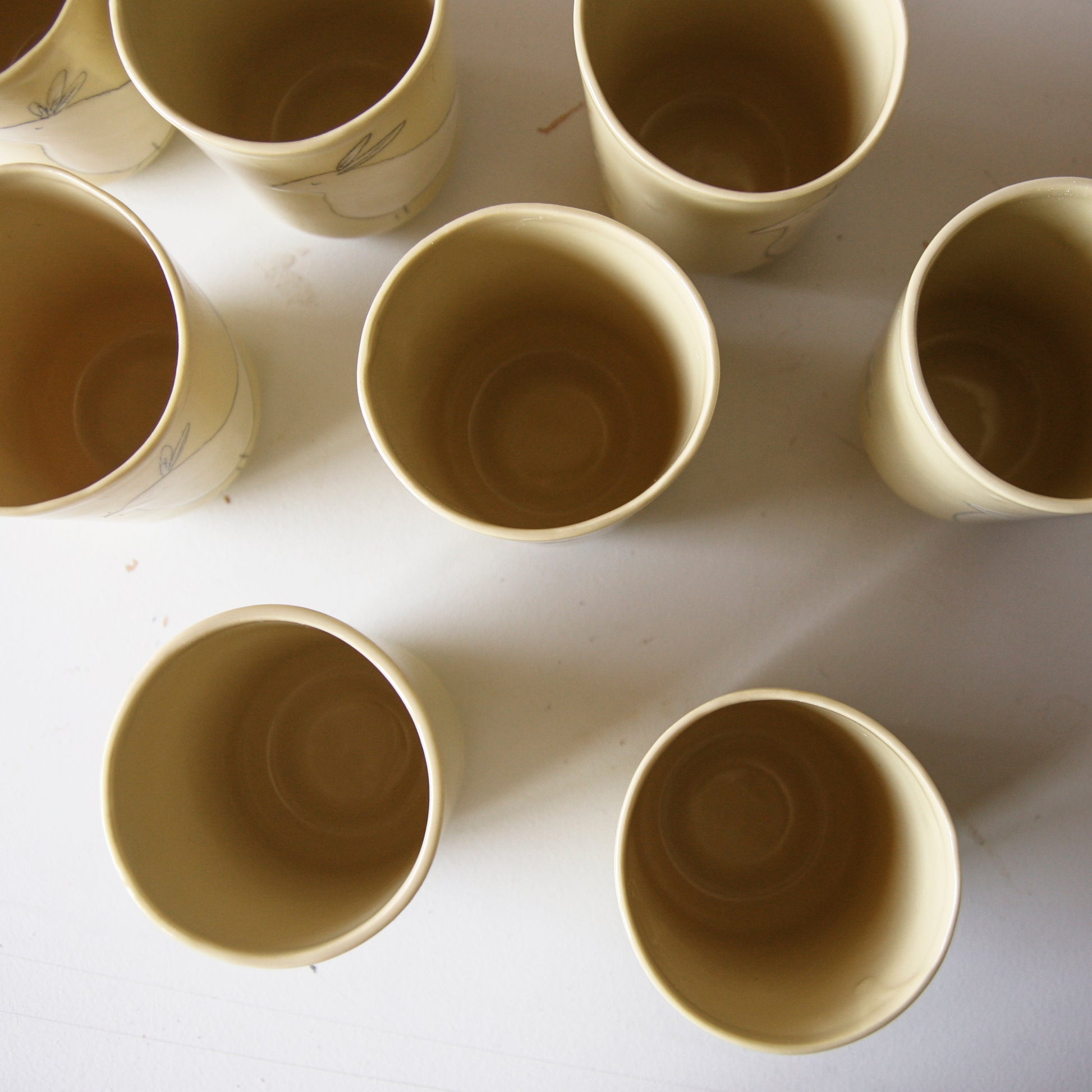 Bird Tumbler, yellow-green porcelain