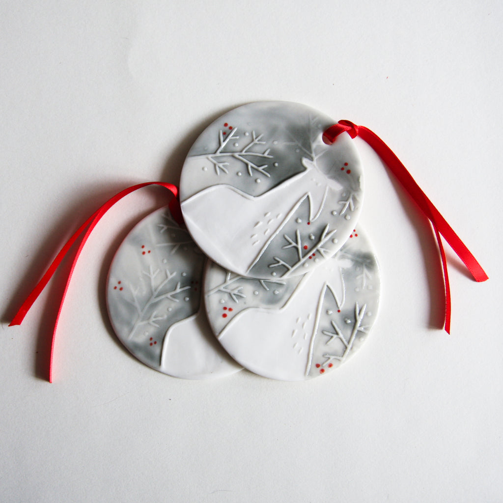 REINDEER disc ornament