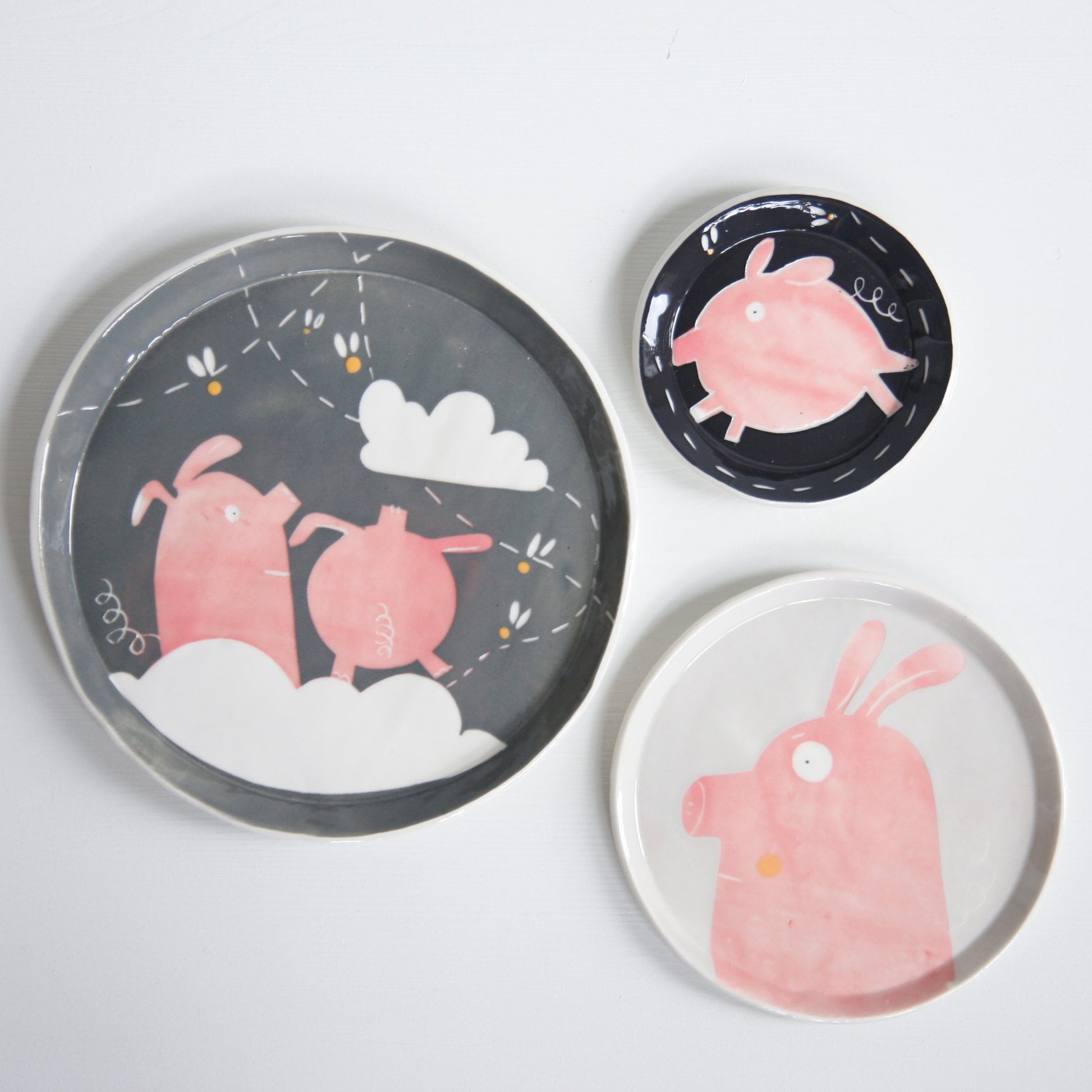 The Leaping Pig, tiny plate